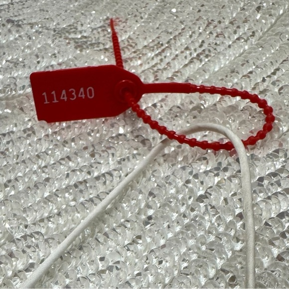 Retrofête Katya Moonglow White Sequin Embellished Gown Size Med NWT - Picture 13 of 14